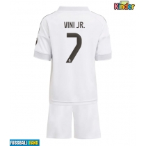 Real Madrid Vinicius Junior #7 Heimtrikotsatz Kinder 2025-26 Kurzarm (+ Kurze Hosen)